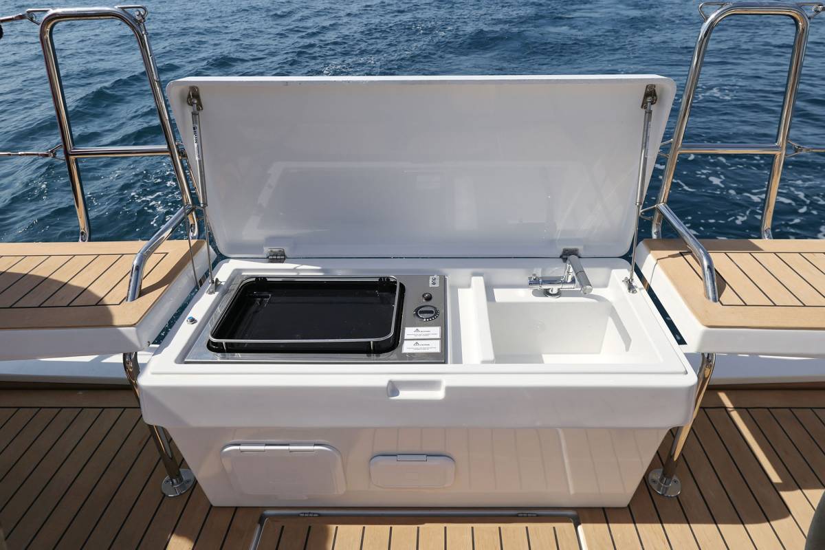 Hanse 510, Amber - OW | Yacht Charter Croatia