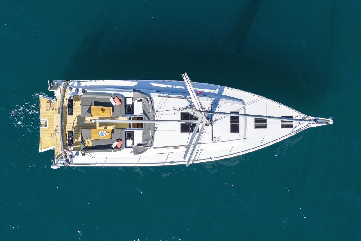 Hanse 510, Illusion | Yacht Charter Croatia