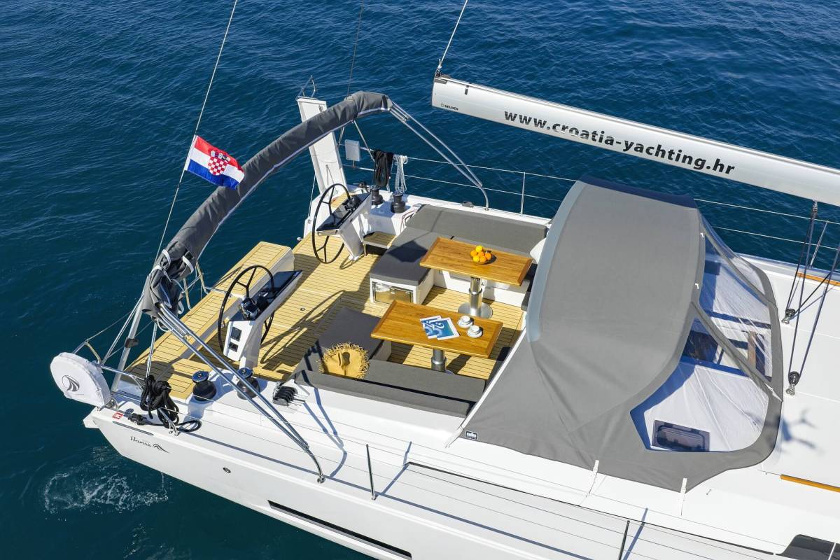 Hanse 510, Illusion | Yacht Charter Croatia