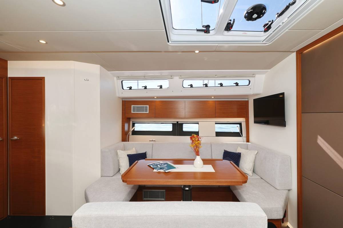 Hanse 510, Illusion | Yacht Charter Croatia