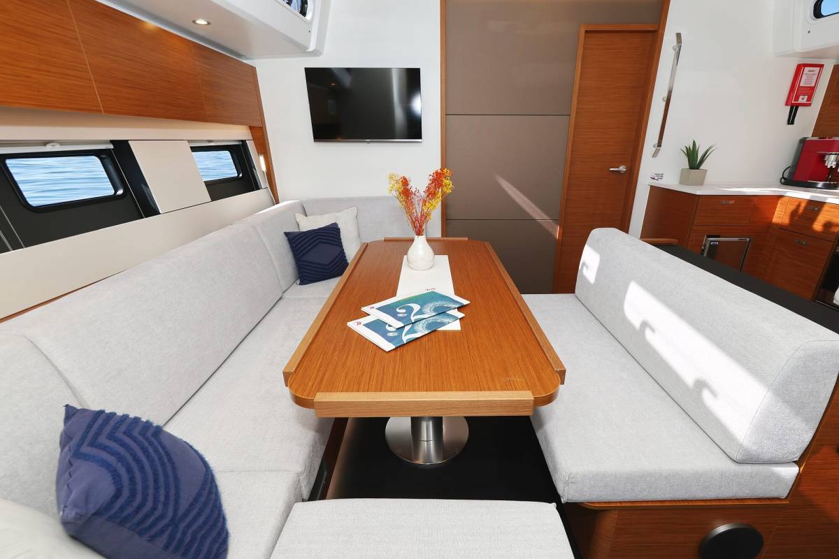 Hanse 510, Illusion | Yacht Charter Croatia