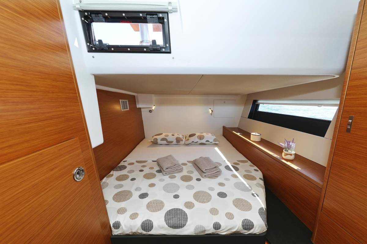 Hanse 510, Illusion | Yacht Charter Croatia