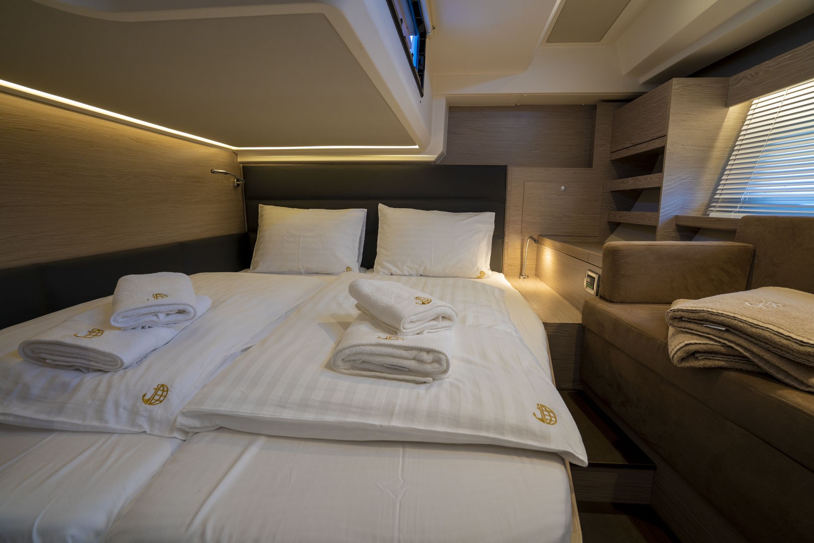 Hanse 548, Mila Felice | Yacht Charter Croatia
