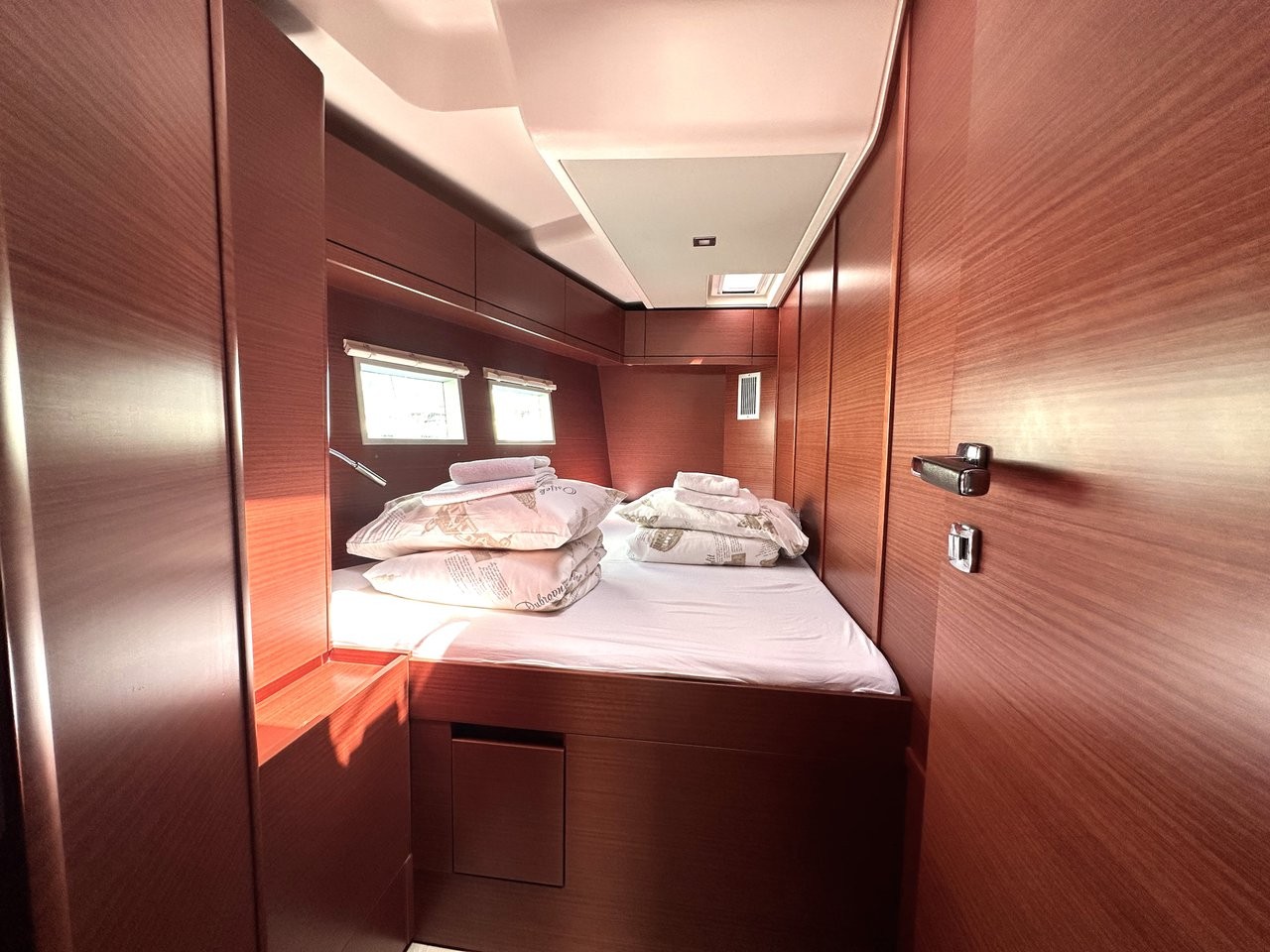 Hanse 548, Adele | Yacht Charter Croatia