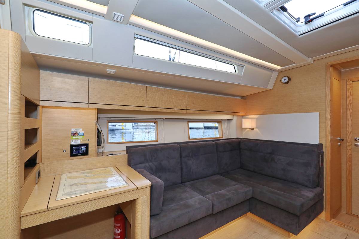 Hanse 548, Air King | Yacht Charter Croatia