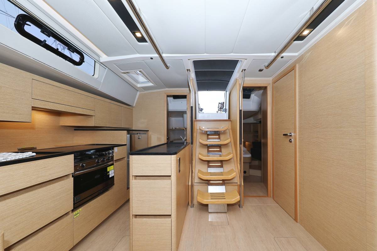 Hanse 548, Air King | Yacht Charter Croatia