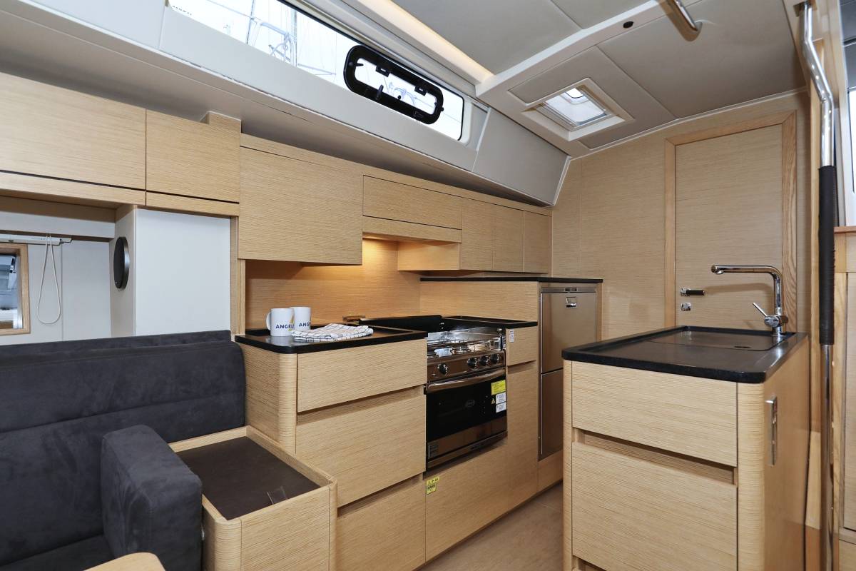 Hanse 548, Air King | Yacht Charter Croatia