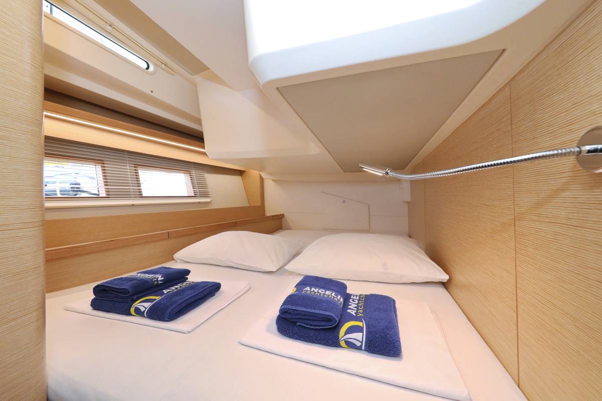 Hanse 548, Air King | Yacht Charter Croatia