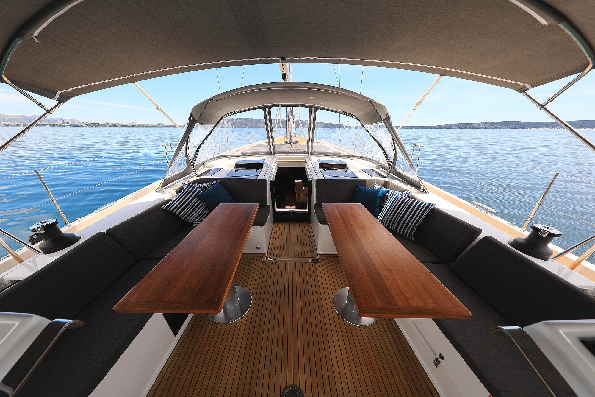 Hanse 588, Mivasa | Yacht Charter Croatia