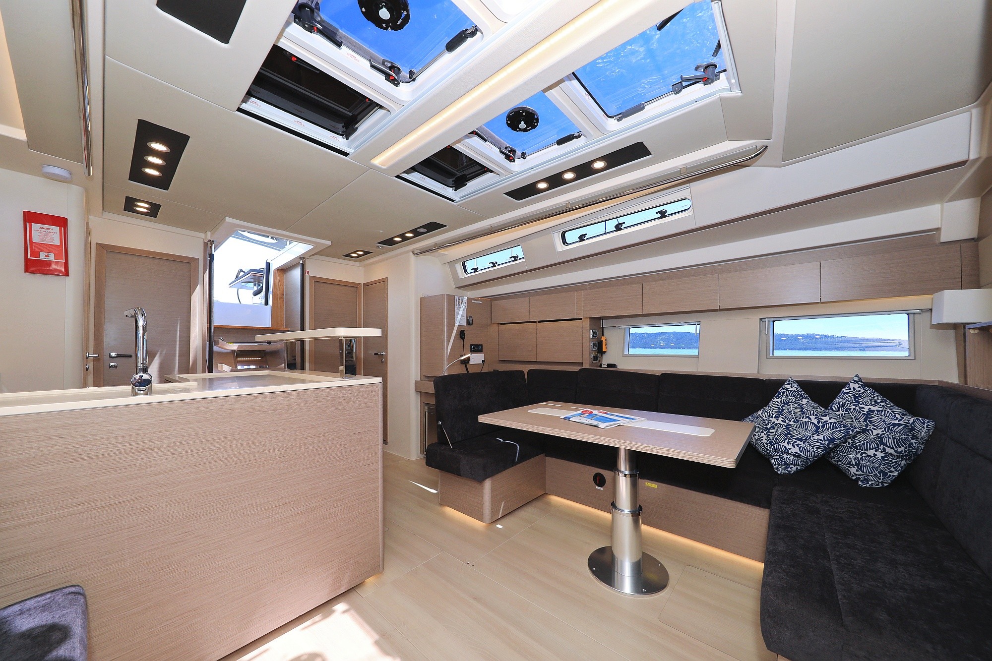Hanse 588, Mivasa | Yacht Charter Croatia