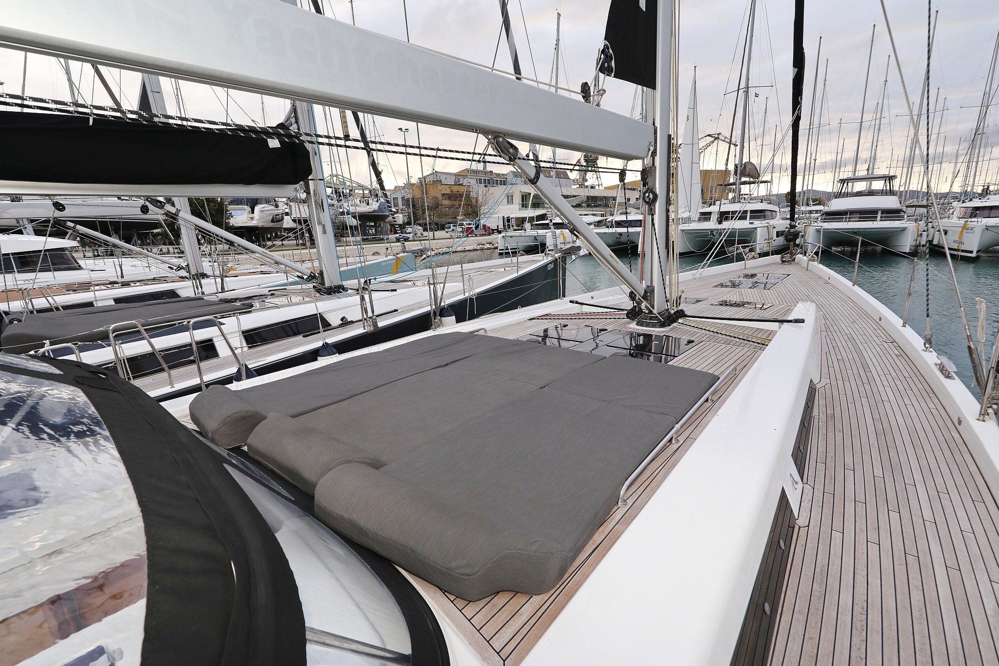 Hanse 588, Jasmine | Yacht Charter Croatia