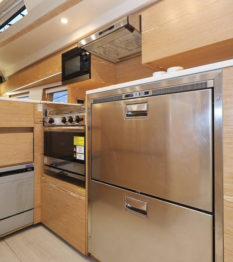 Hanse 588, Jasmine | Yacht Charter Croatia