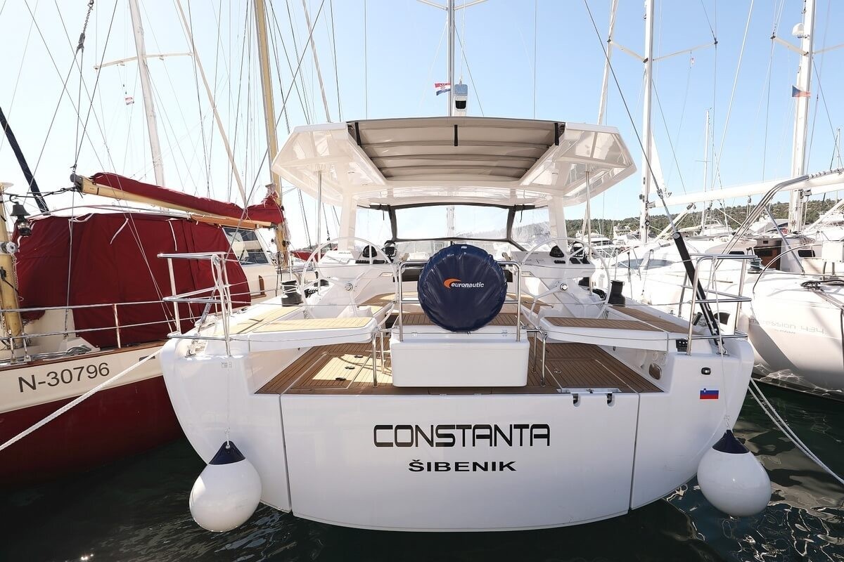 Hanse 588, Constanta | Yacht Charter Croatia