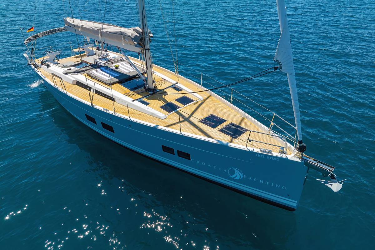 Hanse 588, Hot Stuff | Yacht Charter Croatia