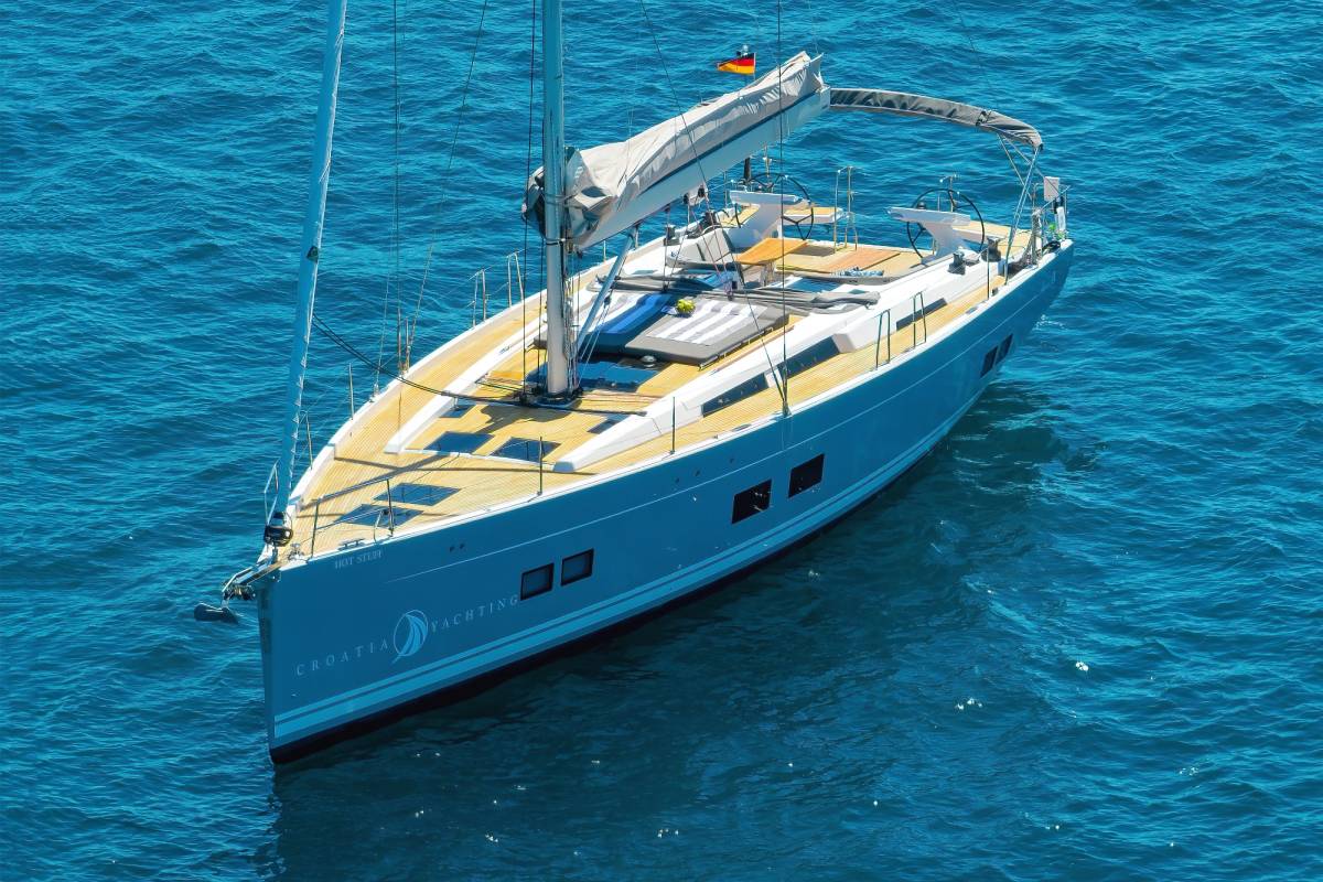 Hanse 588, Hot Stuff | Yacht Charter Croatia