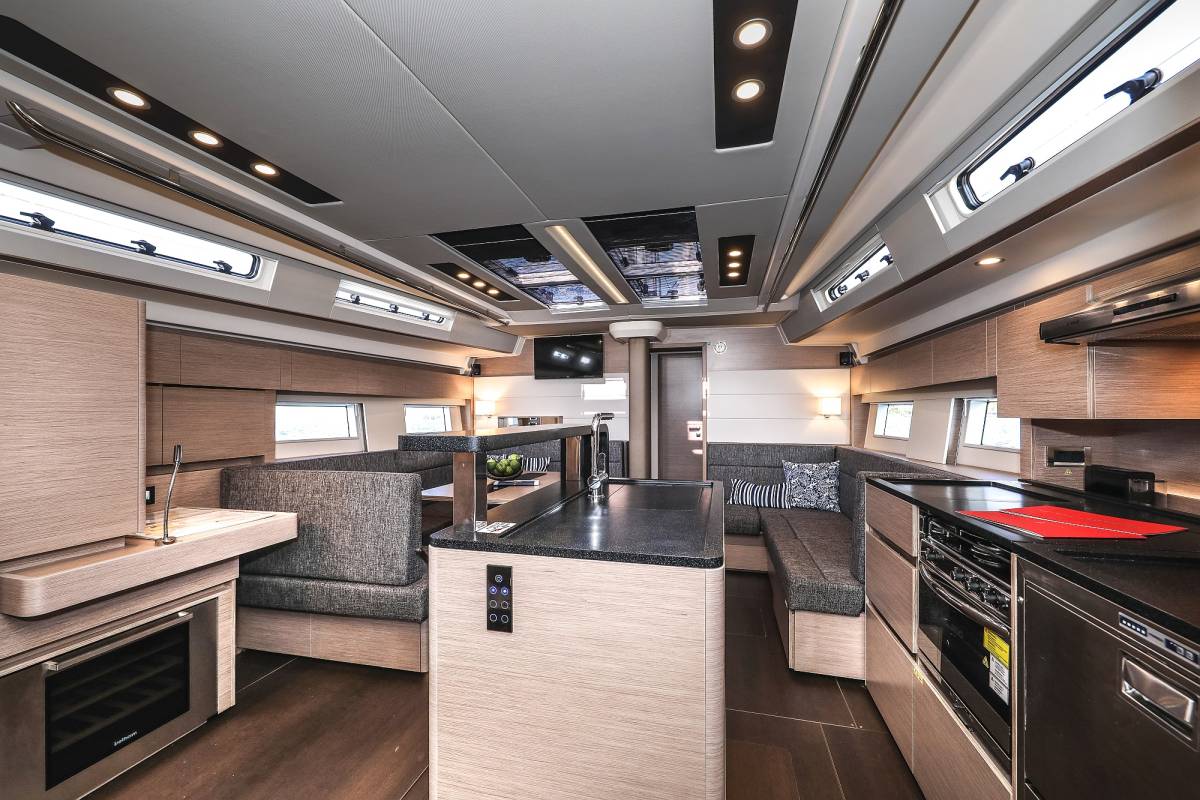 Hanse 588, Hot Stuff | Yacht Charter Croatia