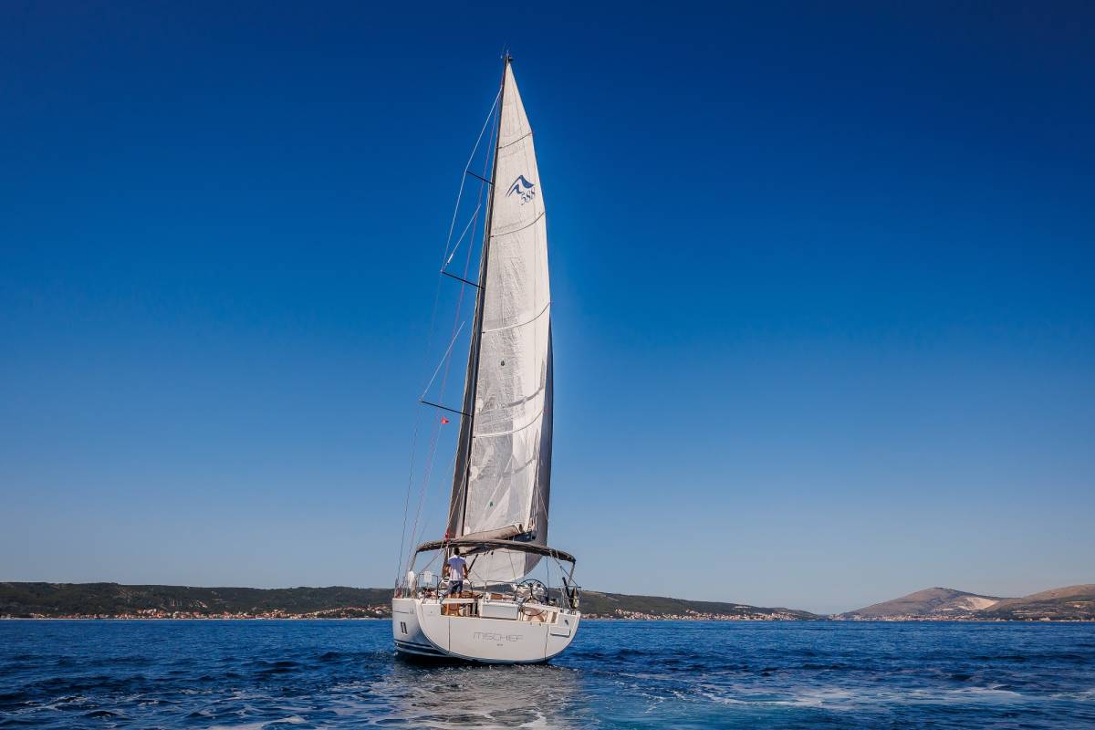 Hanse 588, Mischief 2.0 | Yacht Charter Croatia