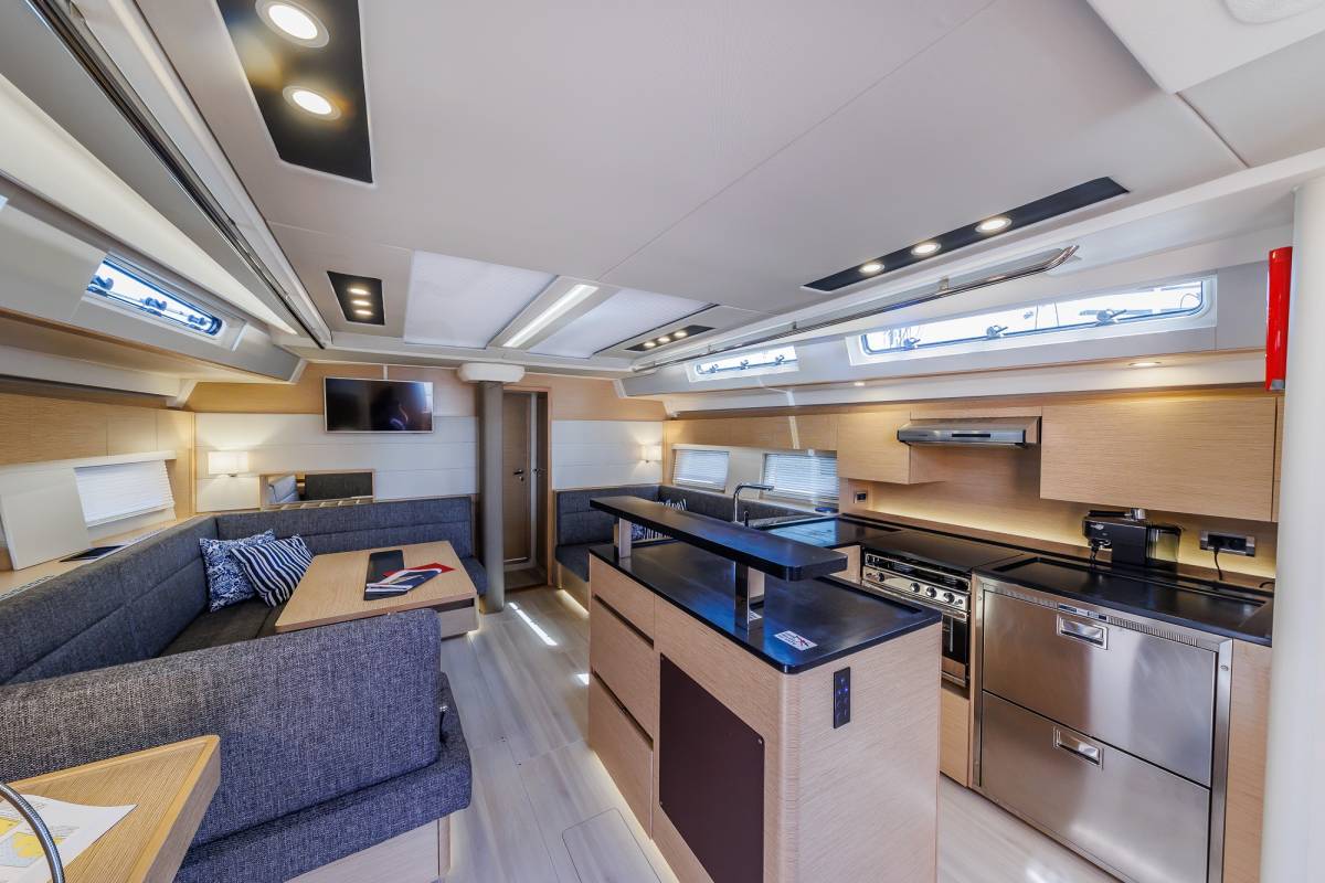 Hanse 588, Mischief 2.0 | Yacht Charter Croatia
