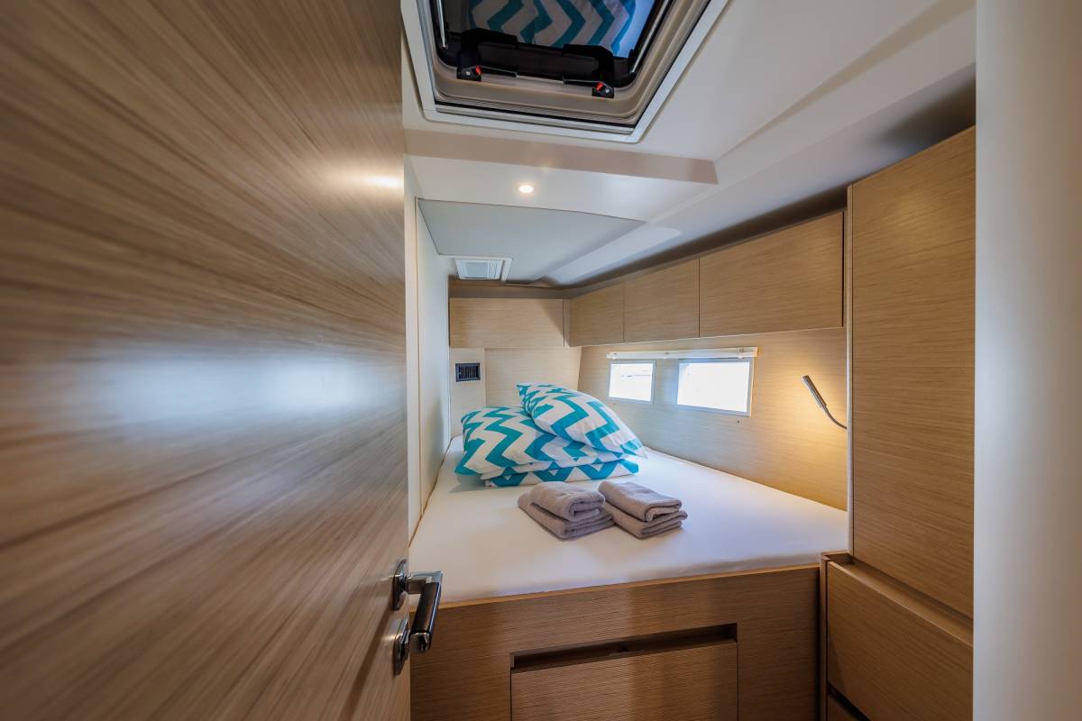 Hanse 588, Mischief 2.0 | Yacht Charter Croatia