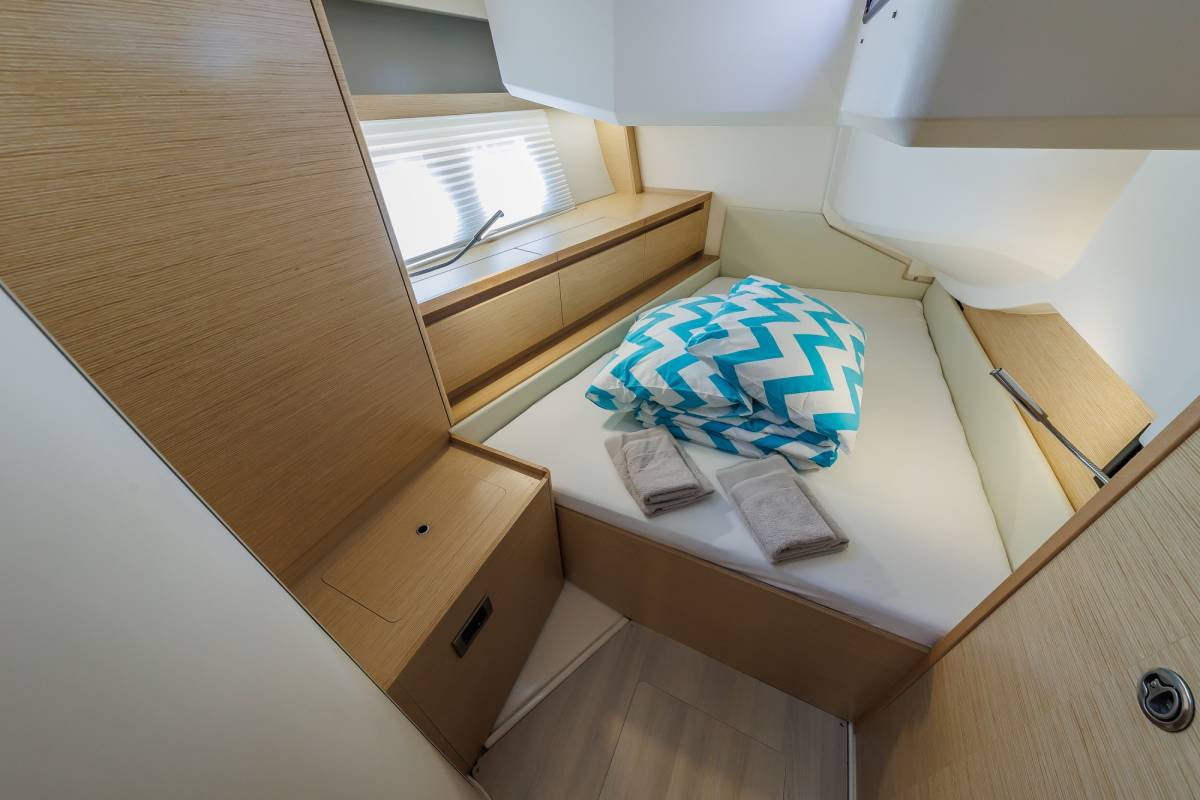 Hanse 588, Mischief 2.0 | Yacht Charter Croatia