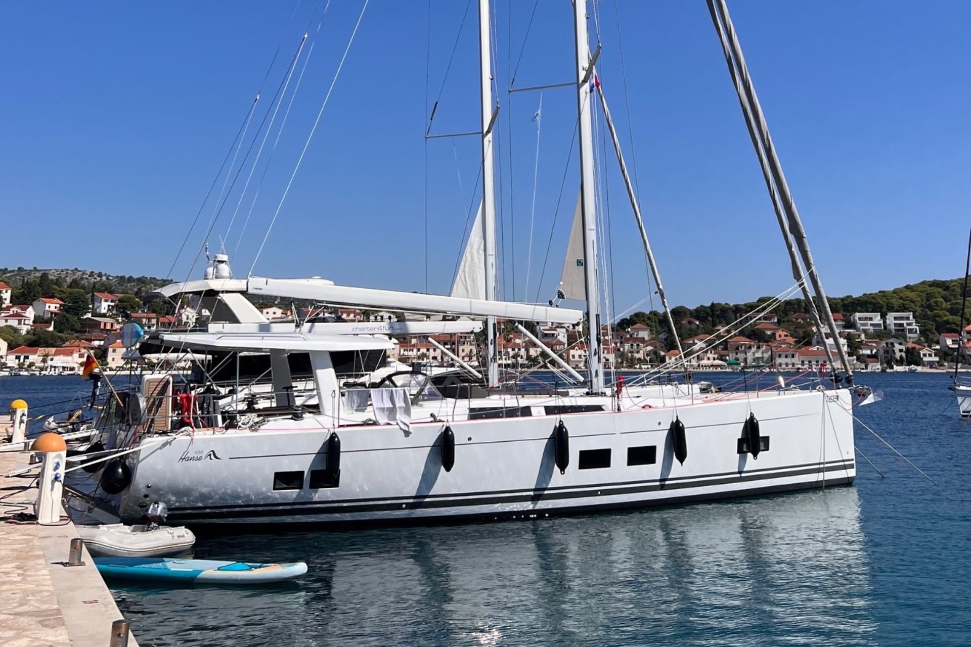 Hanse 588, Joanna | Noleggio di Yacht Croazia