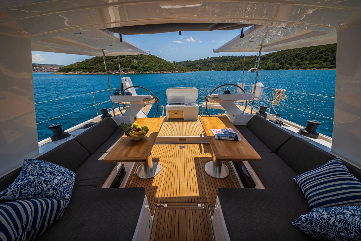 Hanse 588, Oceanelle | Yacht Charter Croatia