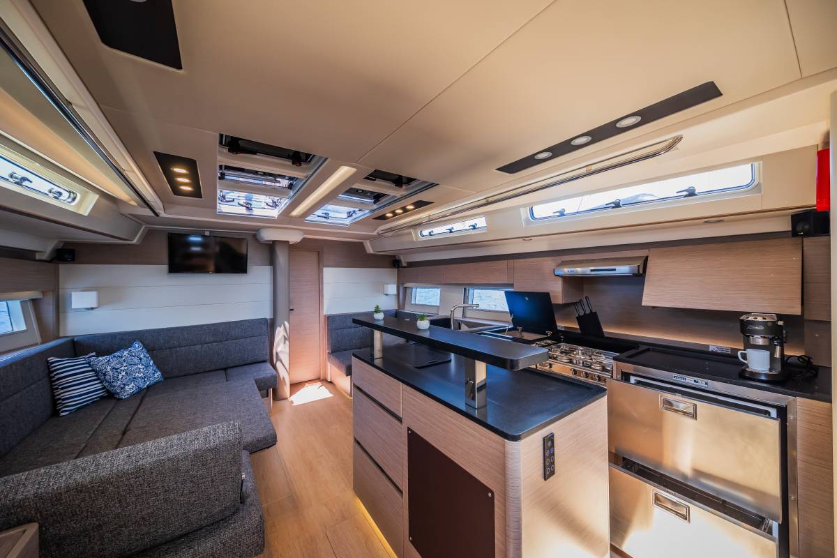 Hanse 588, Oceanelle | Yacht Charter Croatia
