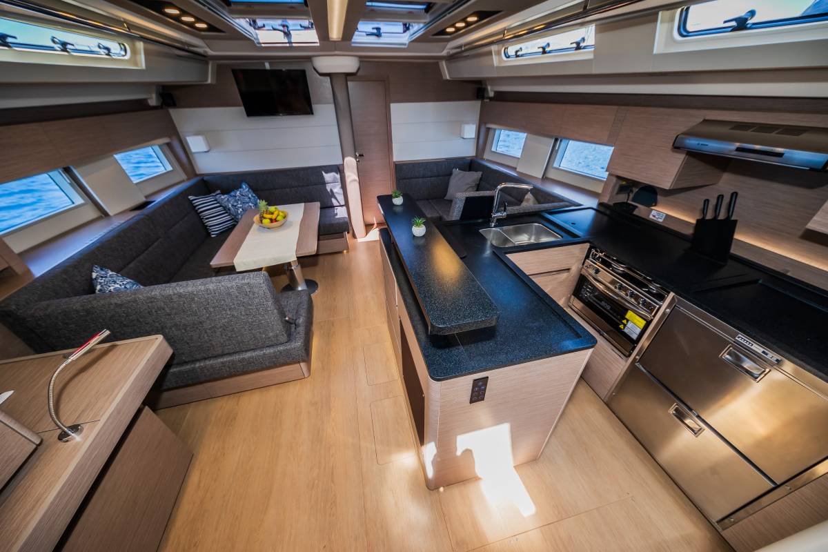 Hanse 588, Oceanelle | Yacht Charter Croatia