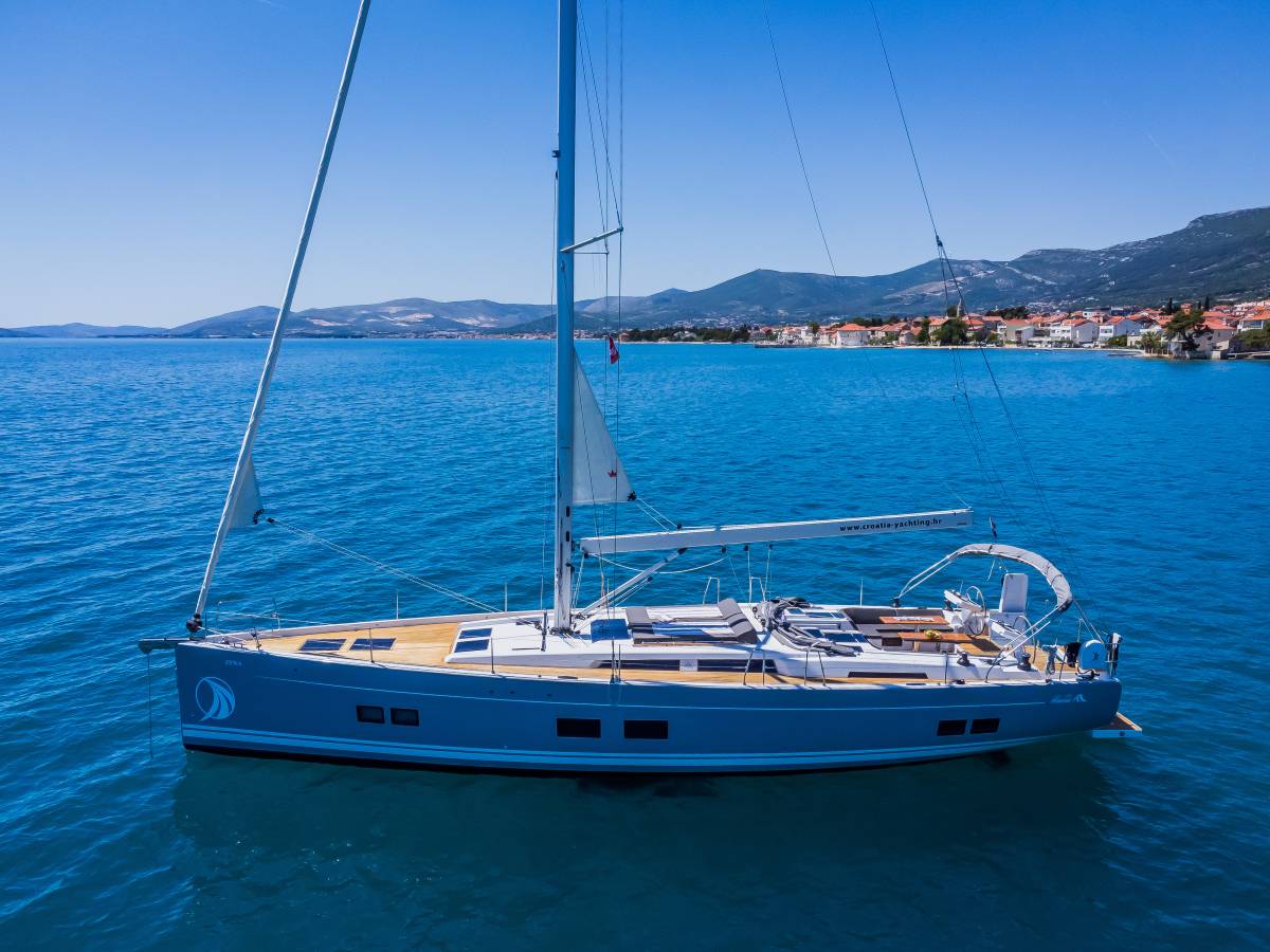 Hanse 588, Eywa | Yacht Charter Croatia