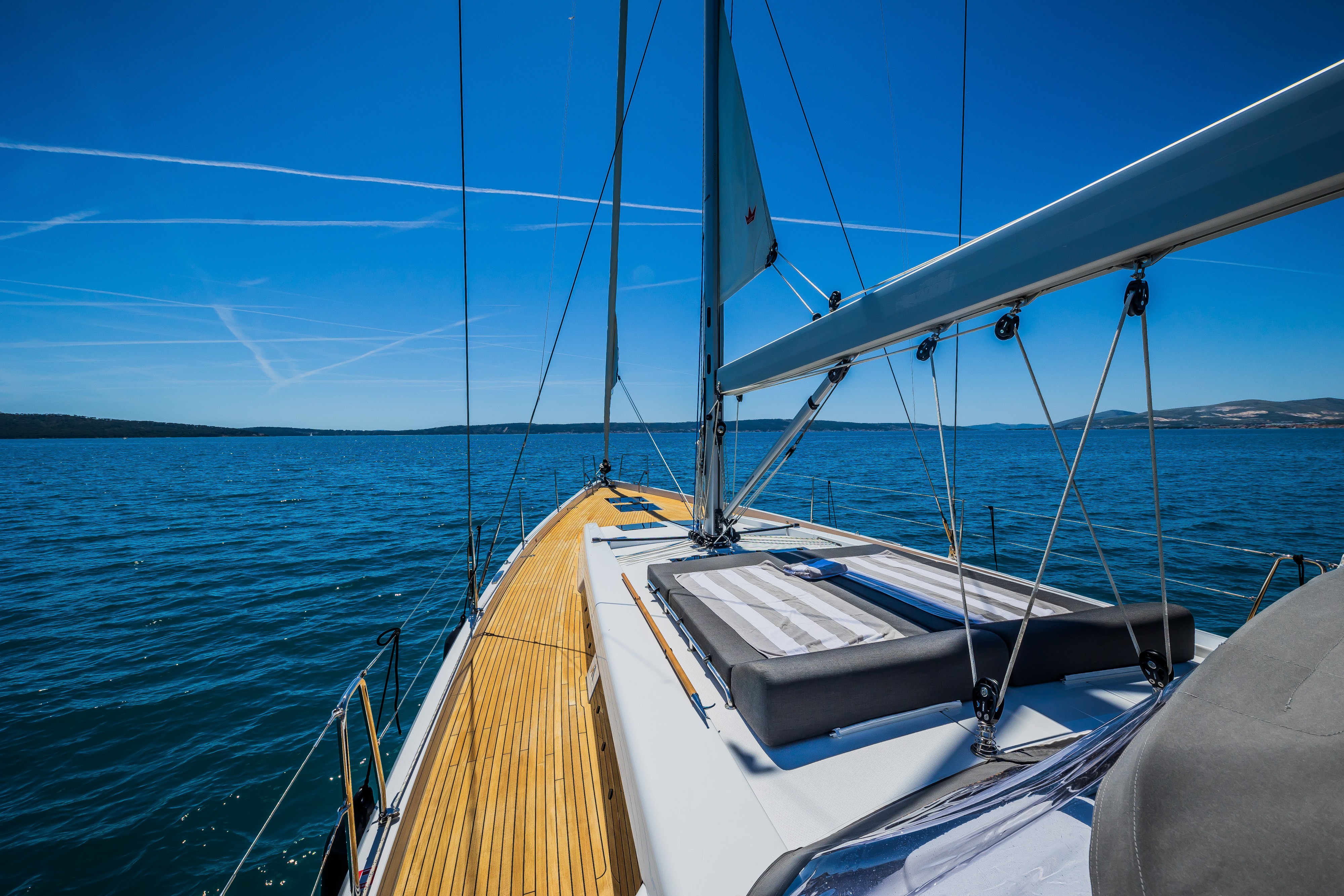 Hanse 588, Eywa | Yacht Charter Croatia