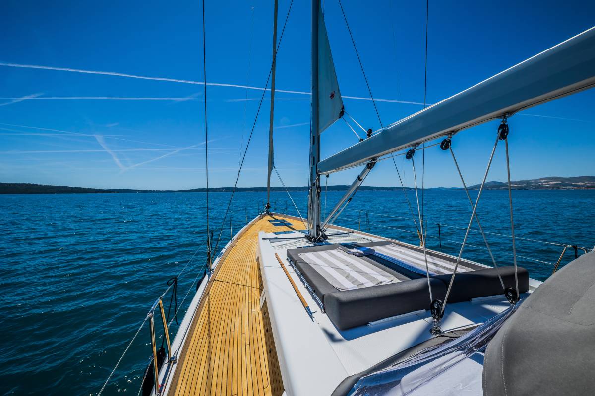 Hanse 588, Eywa | Yacht Charter Croatia