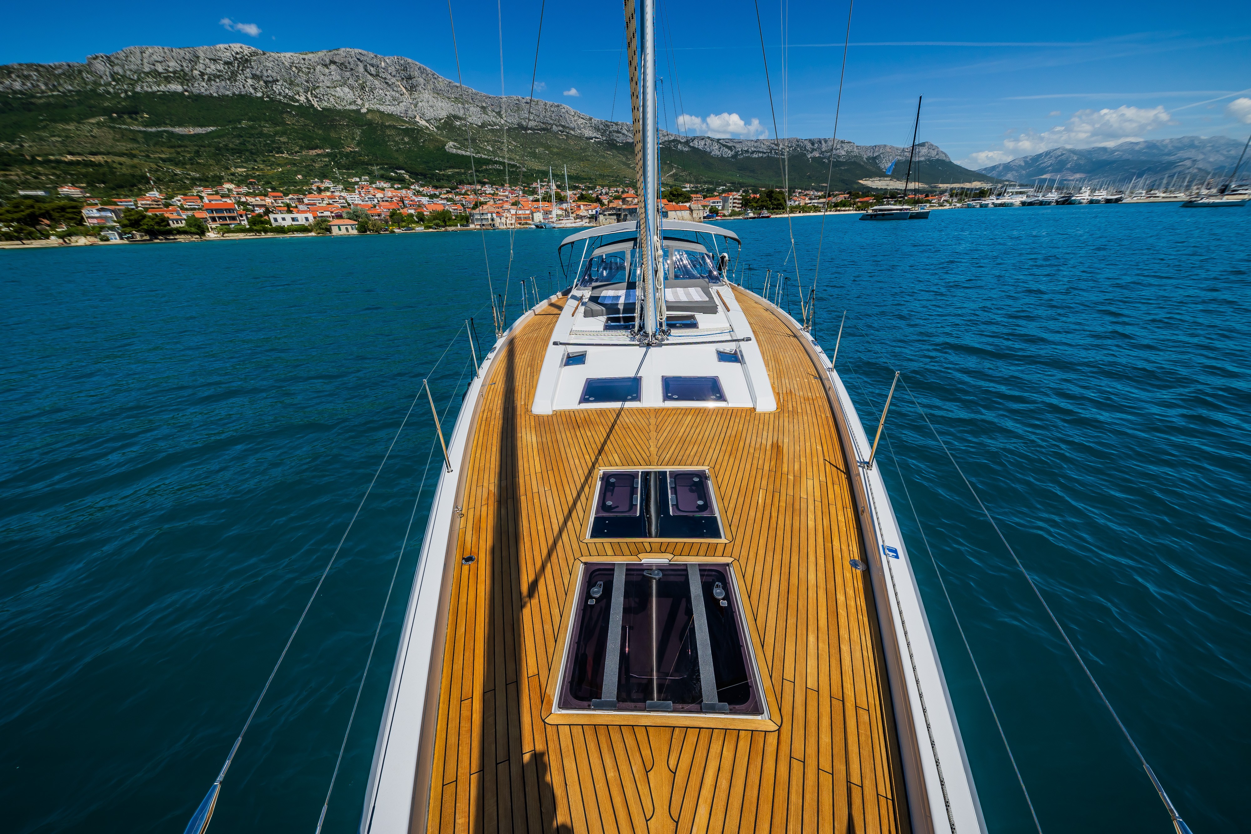 Hanse 588, Eywa | Yacht Charter Croatia