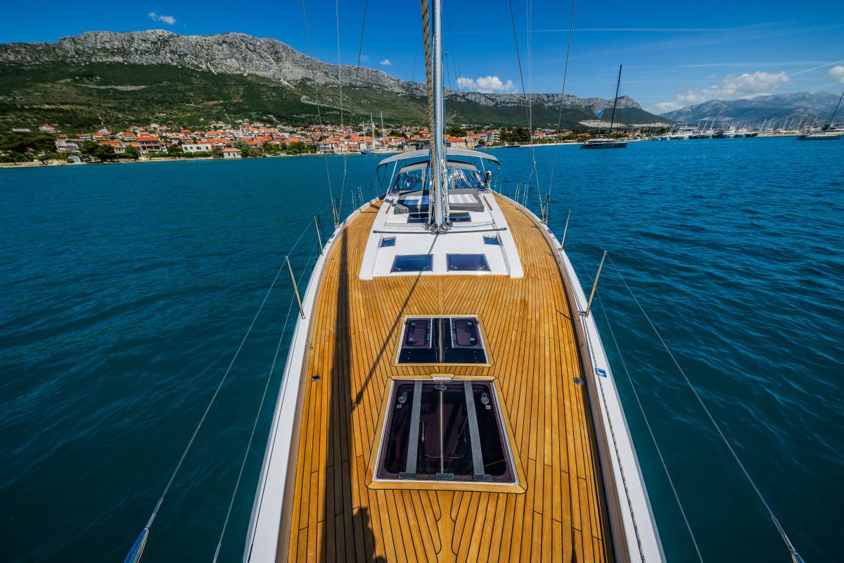 Hanse 588, Eywa | Yacht Charter Croatia
