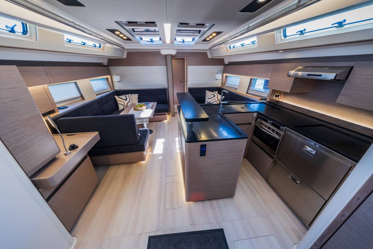 Hanse 588, Eywa | Yacht Charter Croatia