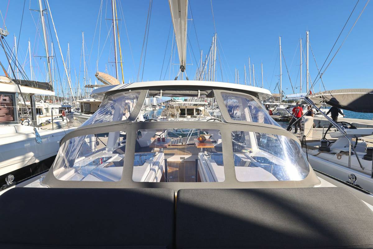 Hanse 588, Citrus | Yacht Charter Croatia