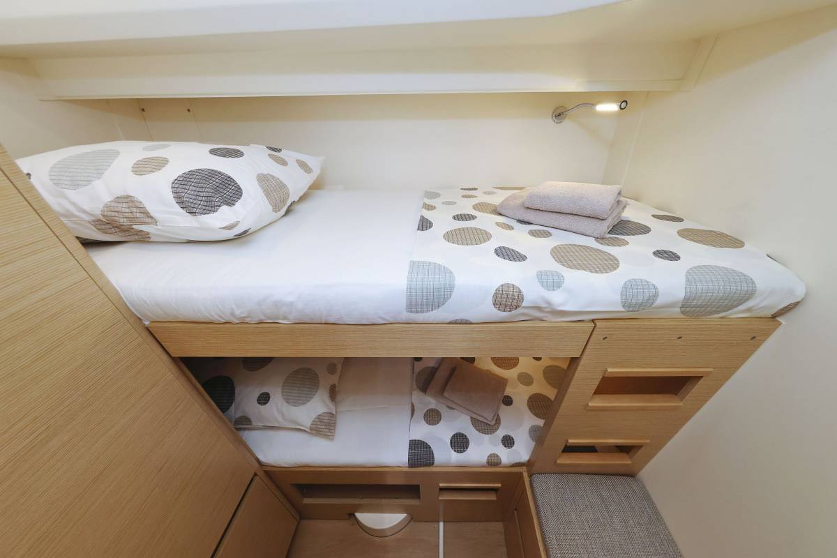 Hanse 588, Citrus | Yacht Charter Croatia