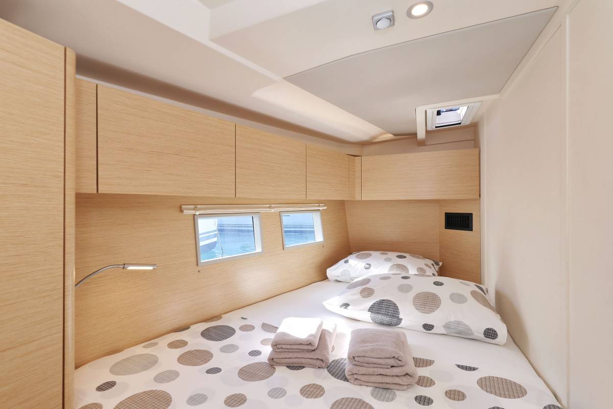 Hanse 588, Citrus | Yacht Charter Croatia