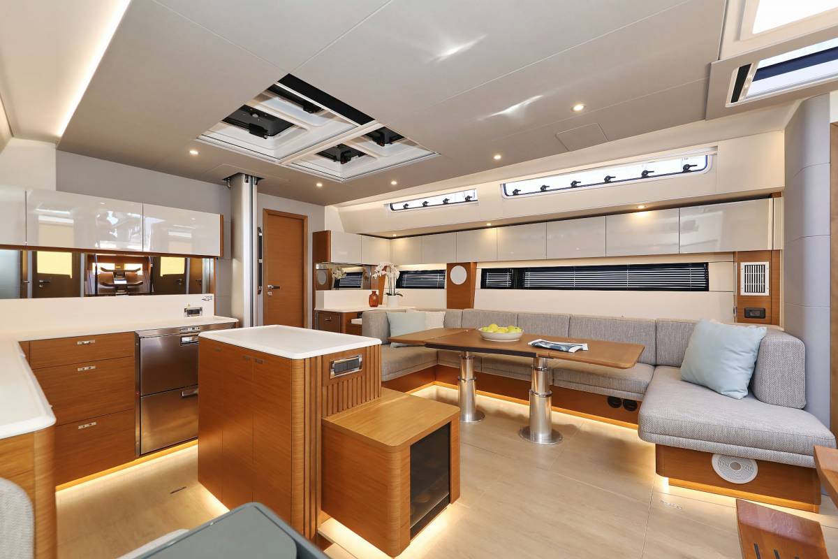 Hanse 590, Volare | Yacht Charter Croatia