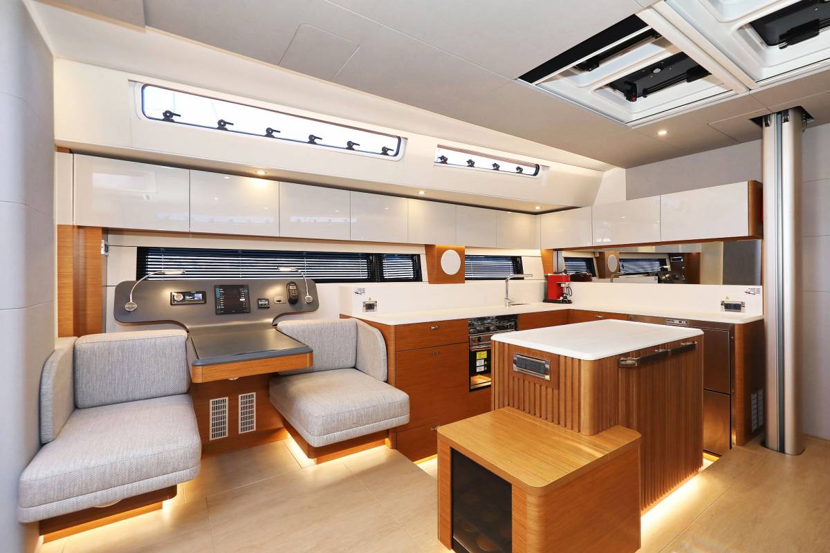 Hanse 590, Volare | Yacht Charter Croatia