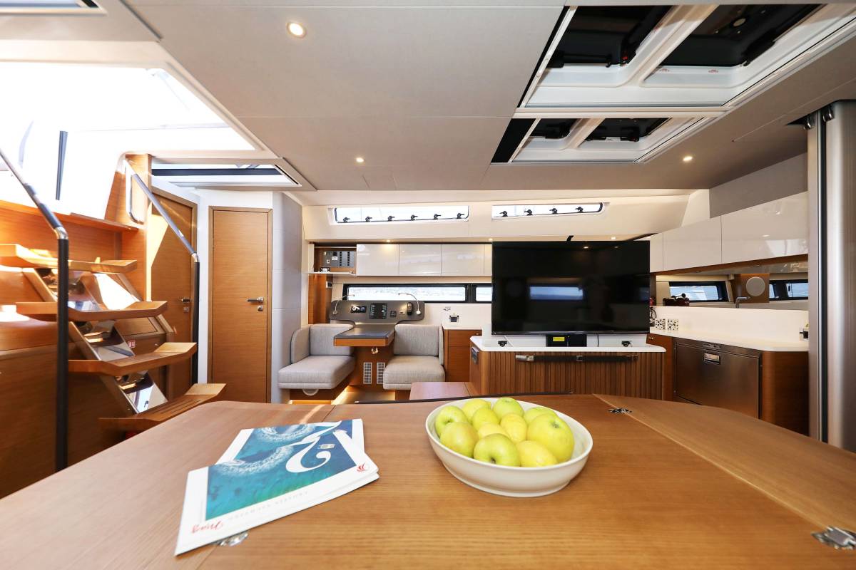 Hanse 590, Volare | Yacht Charter Croatia