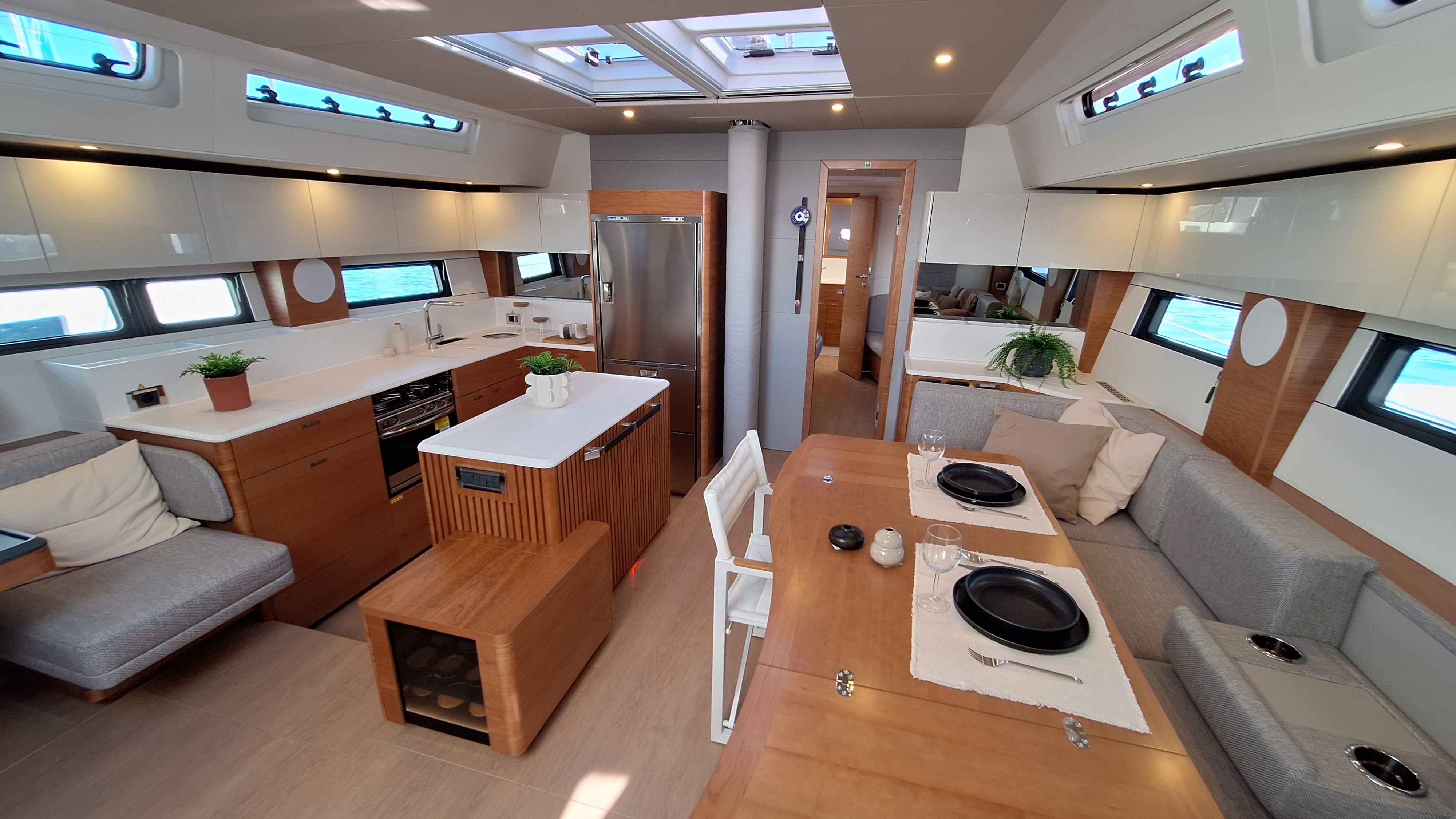 Hanse 590, Volare | Yacht Charter Croatia