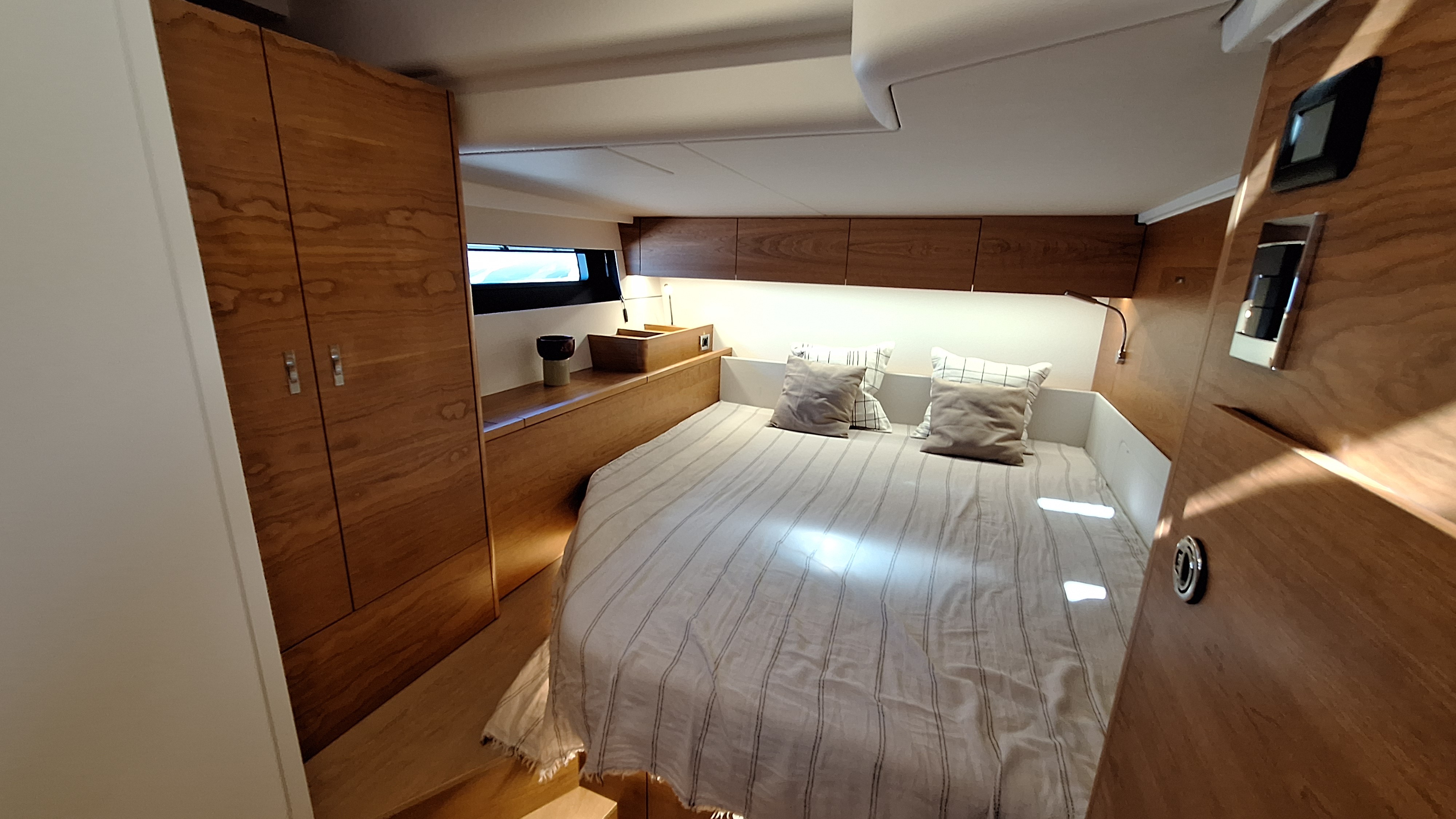 Hanse 590, Volare | Yacht Charter Croatia
