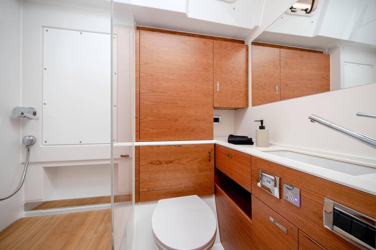 Hanse 590, Art R | Yacht Charter Croatia
