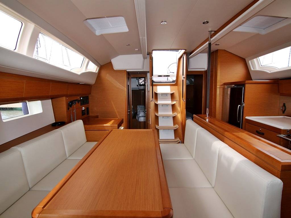 Jeanneau 54, Mystic Dreams | Yacht Charter Croatia