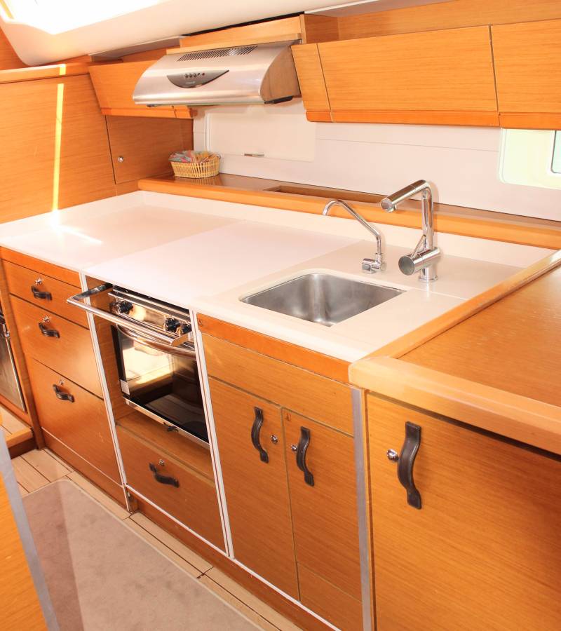 Jeanneau 54, Blue Angel | Yacht Charter Croatia
