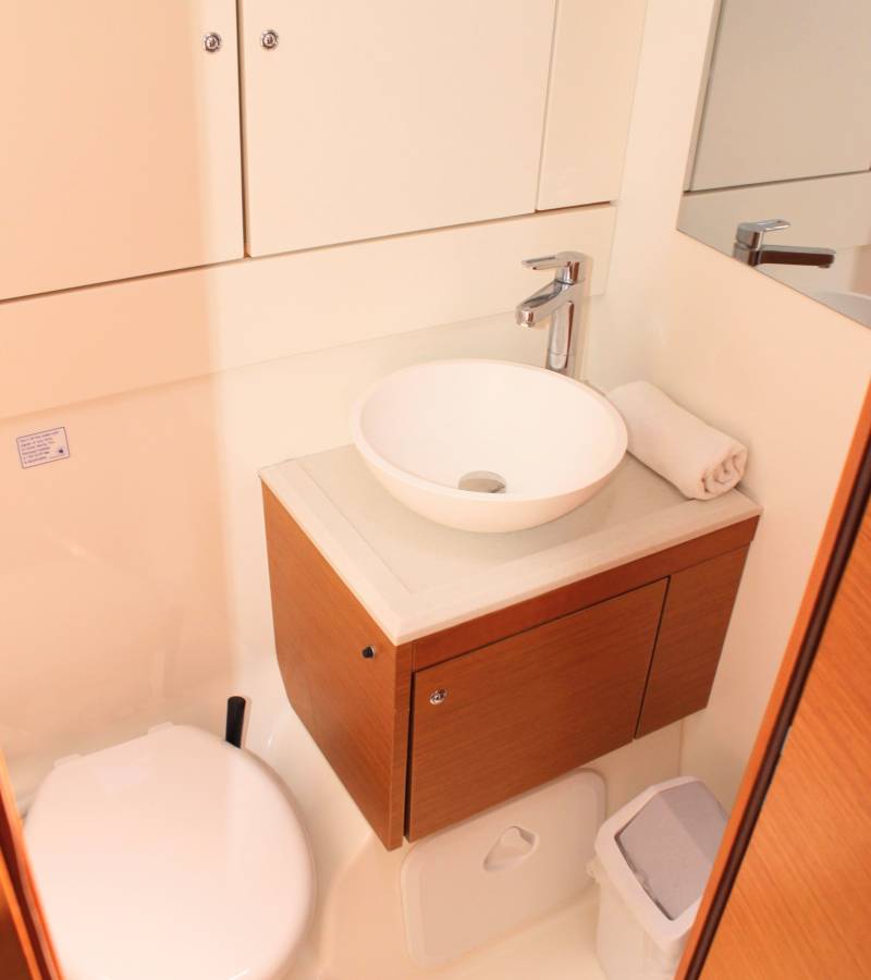 Jeanneau 54, Blue Angel | Yacht Charter Croatia