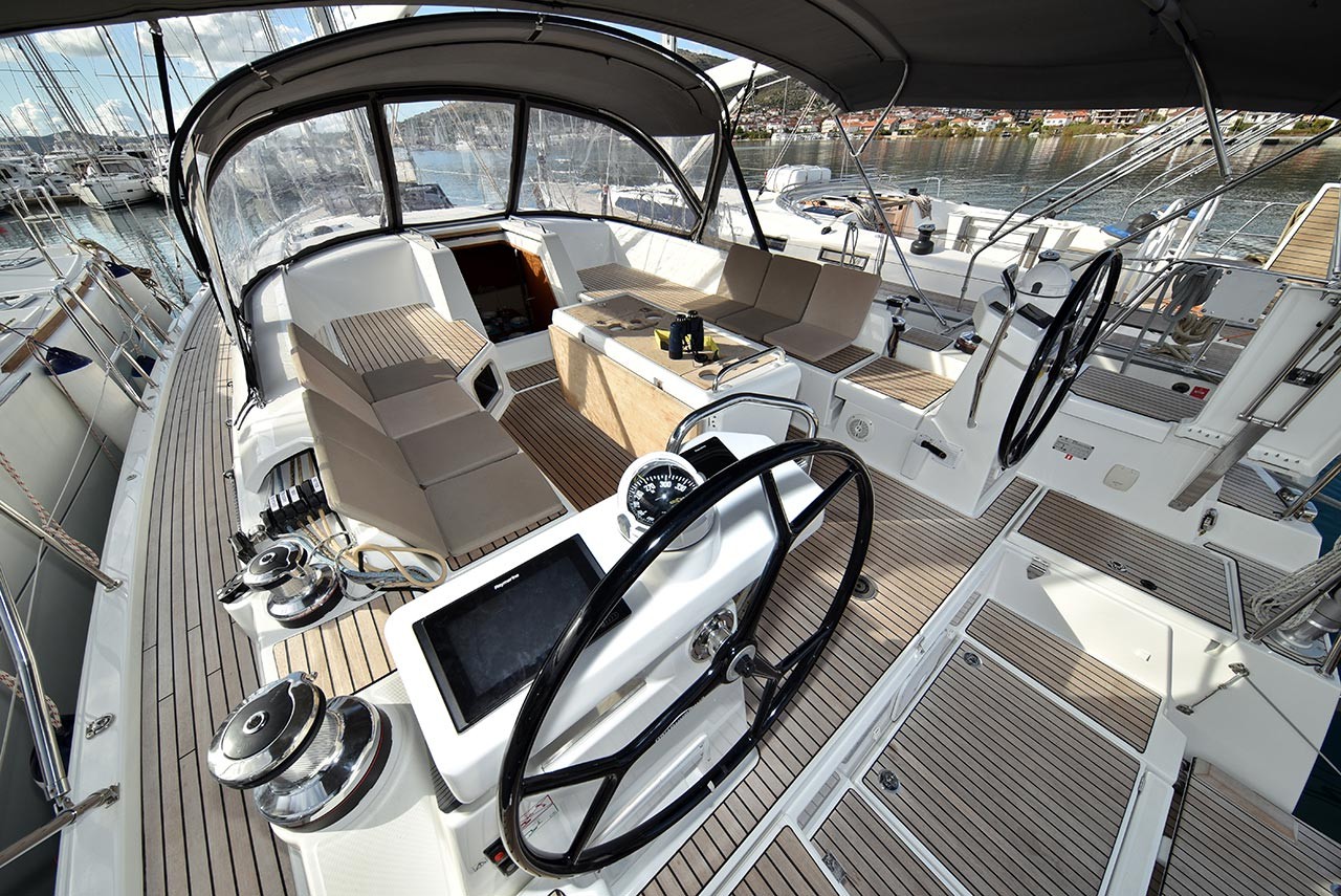 Jeanneau 54, Mary-Lu | Yacht Charter Croatia