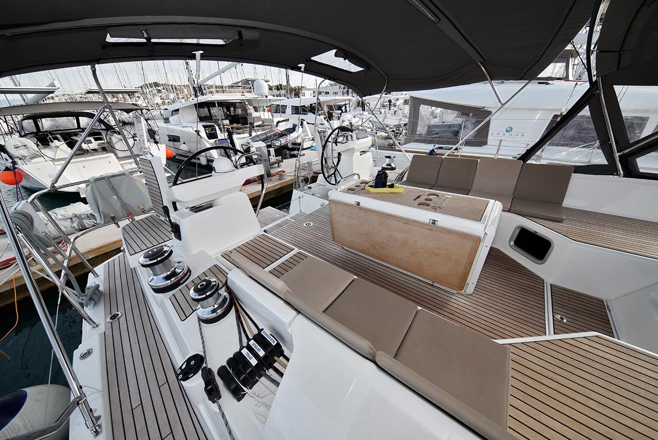 Jeanneau 54, Mary-Lu | Yacht Charter Croatia