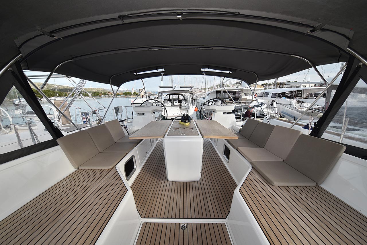 Jeanneau 54, Mary-Lu | Yacht Charter Croatia