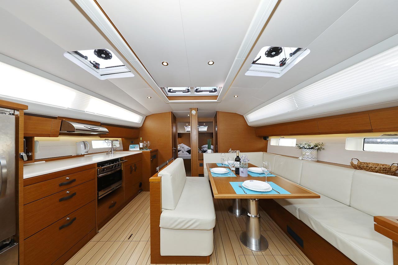 Jeanneau 54, Mary-Lu | Yacht Charter Croatia